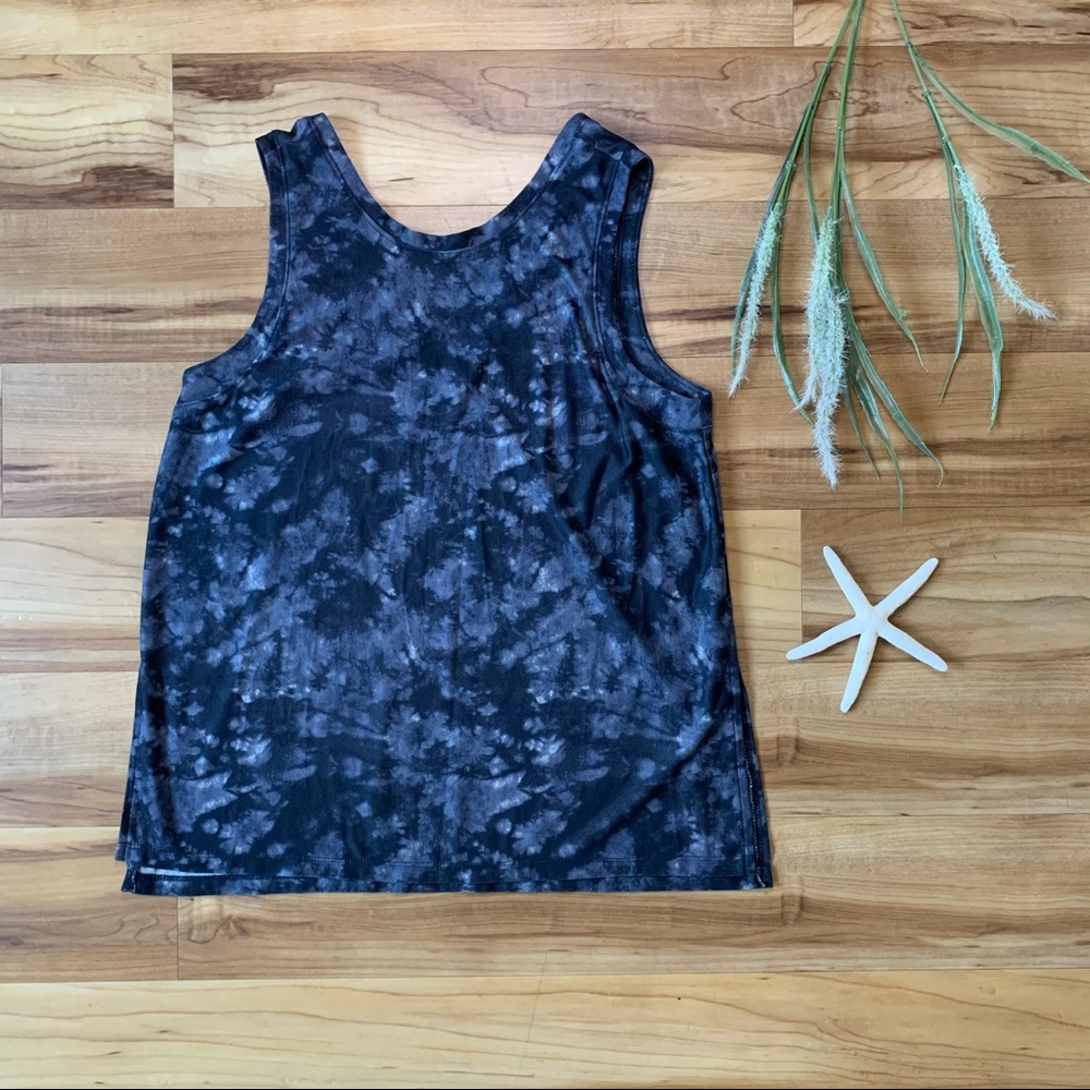 Old Navy Active Women’s Breathe On Workout Top